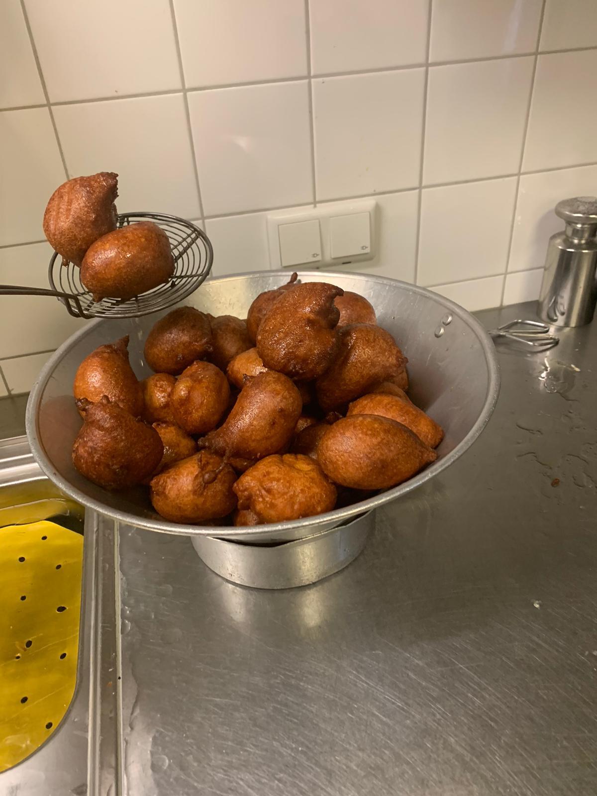 Zeer geslaagde oliebollenactie