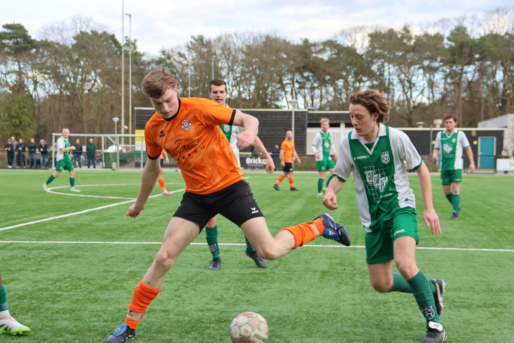 NWC beleeft offday en verliest in Eindhoven